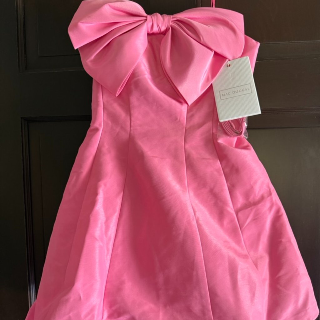 Mac Duggal